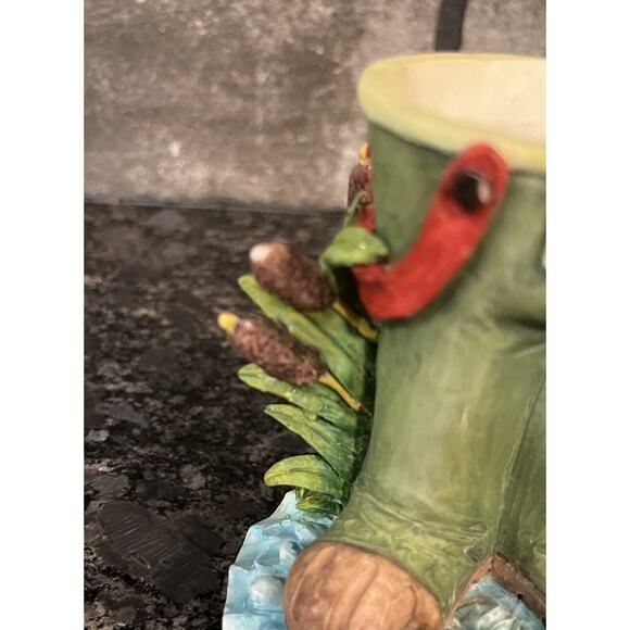 Enesco Moose Creek Crossing “Wading For the Big One” Waders Vase 1995 Frogs - Picture 7 of 8